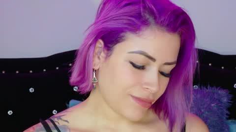Diana Rojas  online show from May 8, 1:11 am