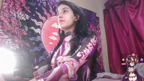 Snapshot of ivy_hatesu chatting on October 11, 10:09 am Ivy online show from October 11, 10:09 am