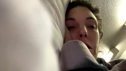 ivy_rose90 online show from November 9, 3:54 am