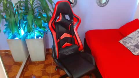 ivy_scorpio online show from October 3, 3:42 pm