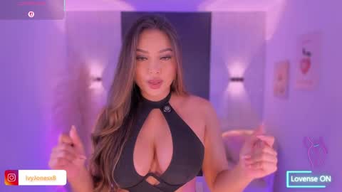 Ivy online show from April 19, 12:55 am