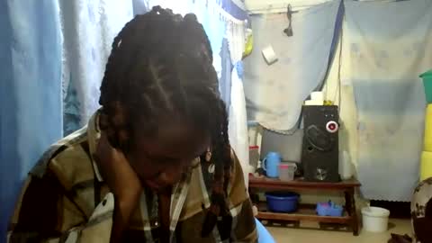 ivyk_ online show from March 21, 6:34 pm