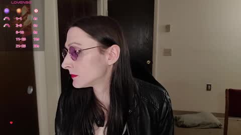 IvyRose499 online show from April 5, 1:02 am