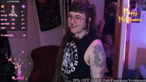 Ivy ShrumX online show from November 2, 2:22 am