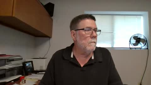 iwantsex724 online show from November 4, 12:12 am