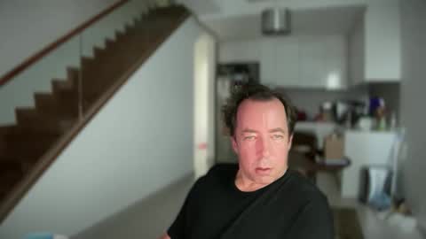 chat with me to find out online show from February 9, 3:32 am