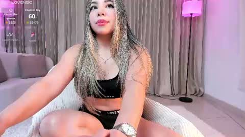 Ixchel online show from June 23, 8:15 pm