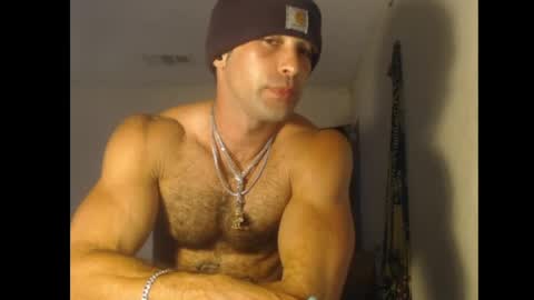 izak144 online show from June 2, 7:32 am