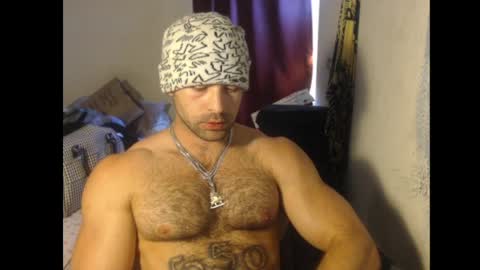 izak144 online show from April 17, 9:28 pm