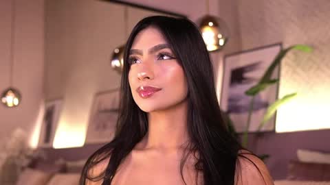 izzywild1 online show from May 6, 10:10 am