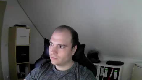 here4y online show from November 2, 9:09 am