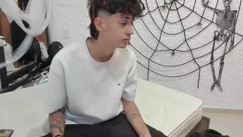 j_martony online show from October 15, 11:33 am