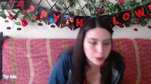 Jack and Emily online show from October 28, 4:52 pm