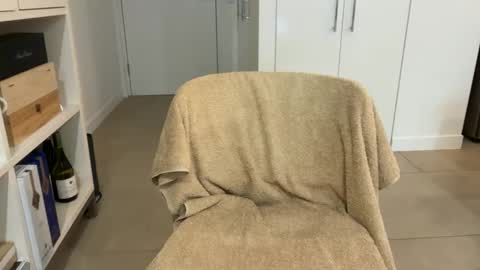 jack_smith001 online show from January 19, 4:33 am