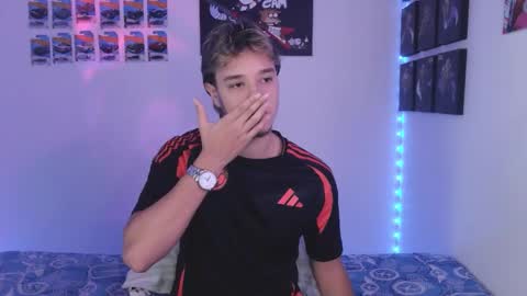 J online show from November 21, 7:28 am