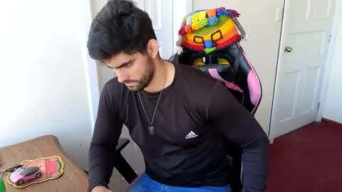 Jack online show from December 14, 5:19 pm