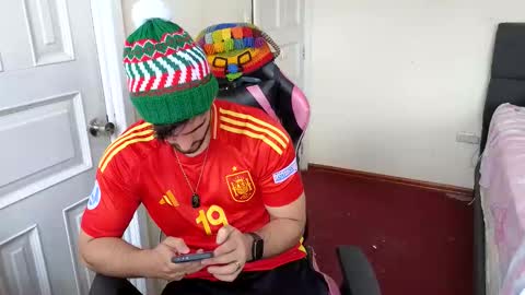 Jack online show from December 18, 6:03 pm