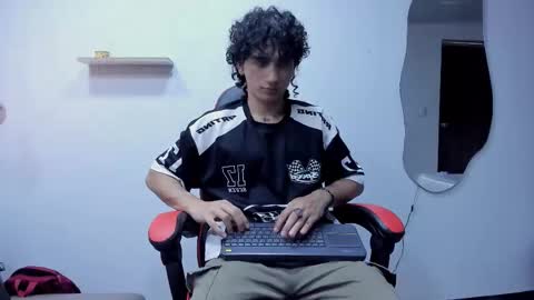 Jackes Taylor online show from September 24, 4:52 am