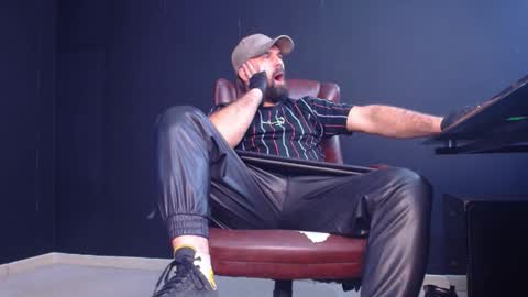 Snapshot of jackethann chatting on October 23, 6:26 am JackEthan online show from October 23, 6:26 am