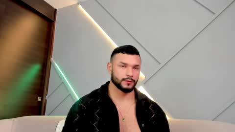 Jackson Wayne online show from March 3, 11:55 am