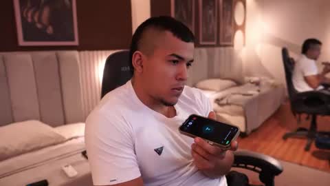 Jackson Bell online show from September 25, 3:08 pm