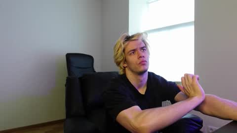 JACOB DEVON online show from February 15, 7:51 am