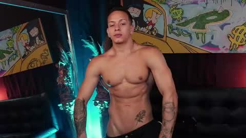 JACOB JAMES online show from April 15, 4:05 am