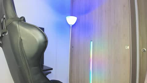 jacobb116 online show from October 22, 1:20 am