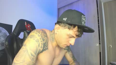 jacobb116 online show from September 16, 12:12 am