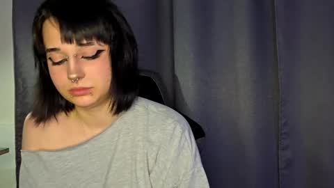 Sofia online show from April 8, 8:01 pm