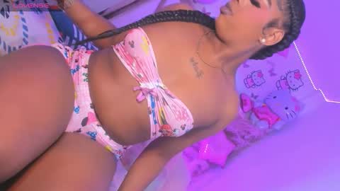 Vanniall online show from December 15, 3:24 am