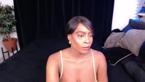 Jade online show from October 13, 8:00 pm