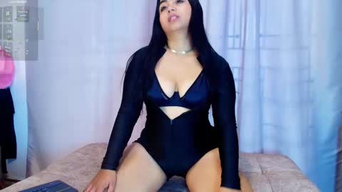 Jade Brunete  online show from November 5, 8:22 pm