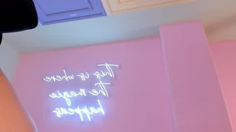 JADE EVANS online show from January 5, 5:27 pm