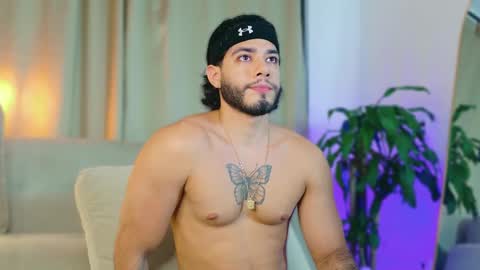 Jaden Feynman online show from October 19, 3:44 am