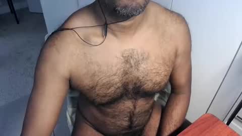 Snapshot of jag60053 chatting on October 27, 2:17 pm jag60053 online show from October 27, 2:17 pm