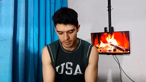 JaxXx online show from April 18, 5:09 am