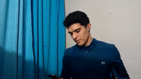 JaxXx online show from February 13, 6:06 am