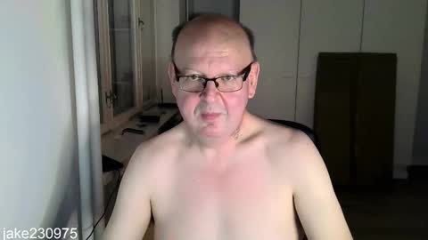 Jake2309 online show from October 27, 8:53 pm