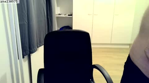 Jake2309 online show from April 6, 6:53 pm