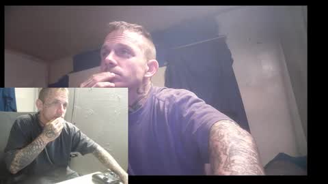 showingitoff online show from September 27, 6:55 am