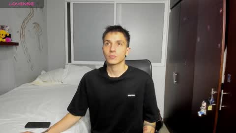 JAKE BOO online show from September 13, 3:09 am