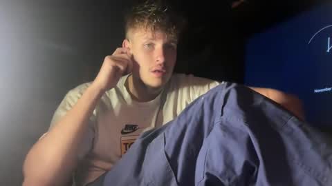 jake_jackson1 online show from November 3, 5:08 am