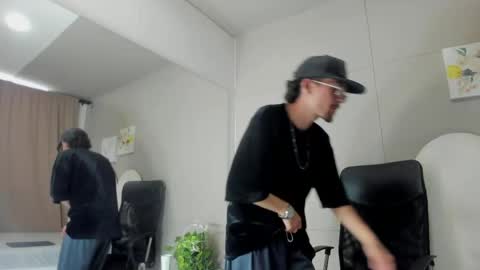 Jake  online show from May 7, 8:37 pm