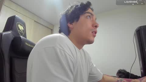 jake_murphy online show from December 11, 12:12 am