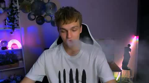 Jake online show from May 25, 12:33 pm