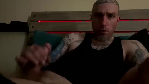 Snapshot of jakenorman083 chatting on October 11, 5:01 am jakenorman083 online show from October 11, 5:01 am