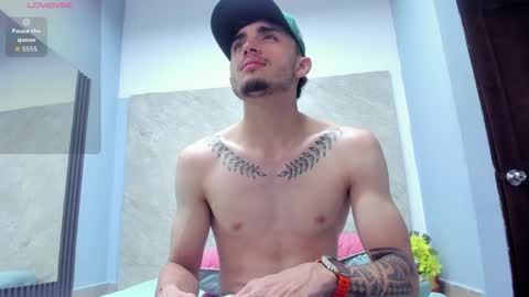 james_06_ online show from May 25, 12:00 pm