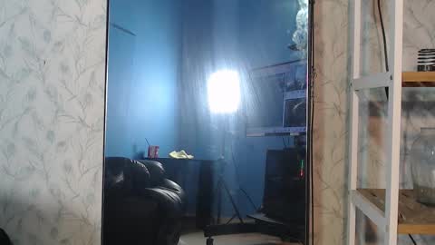 james_morrisonm online show from February 19, 6:07 pm