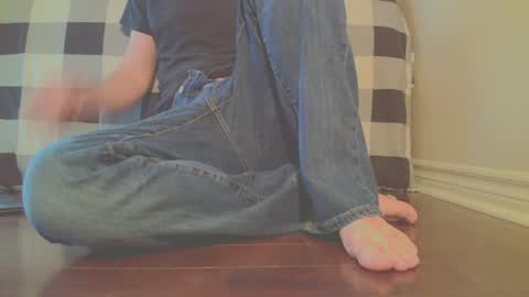 James online show from April 4, 3:52 pm